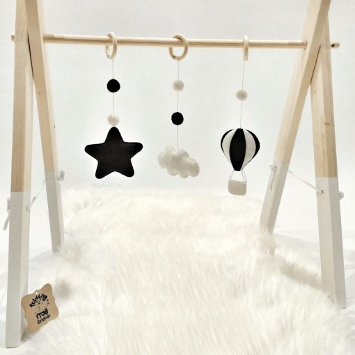 Czarno-biały stojak edukacyjny dla noworodka Baby Gym | Moonio.pl
