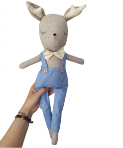 Jelonek w błękitnych spodenkach