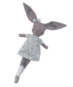 Szary króliczek w sukience