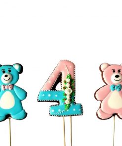 Dekoracyjne pierniczki na tort