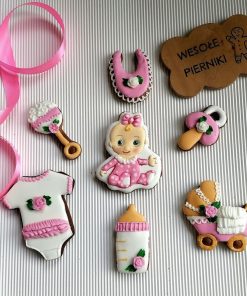 Dekoracyjne pierniczki dla dziewczynki