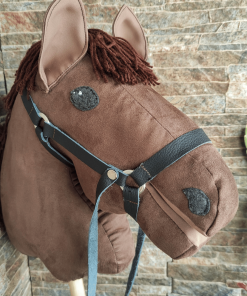 Brązowy Koń na kiju "hobby horse" | Moonio.pl