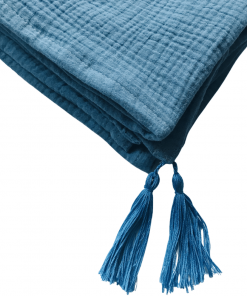niebieski muślinowy otulacz z chwostami