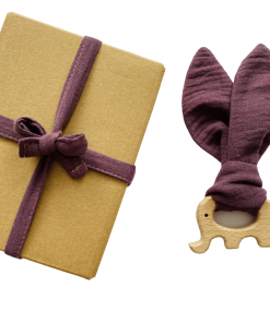 drewniany gryzak z muślinem - słonik