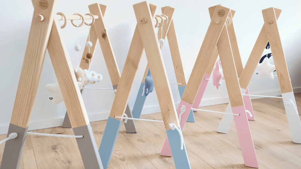 stojaki-edukacyjne-baby-gym-slider