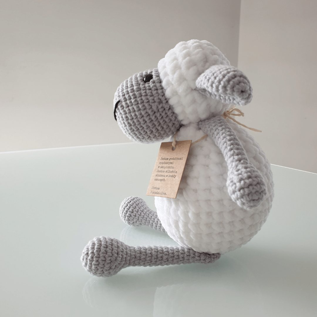 Owieczka Tosia szaro-biała