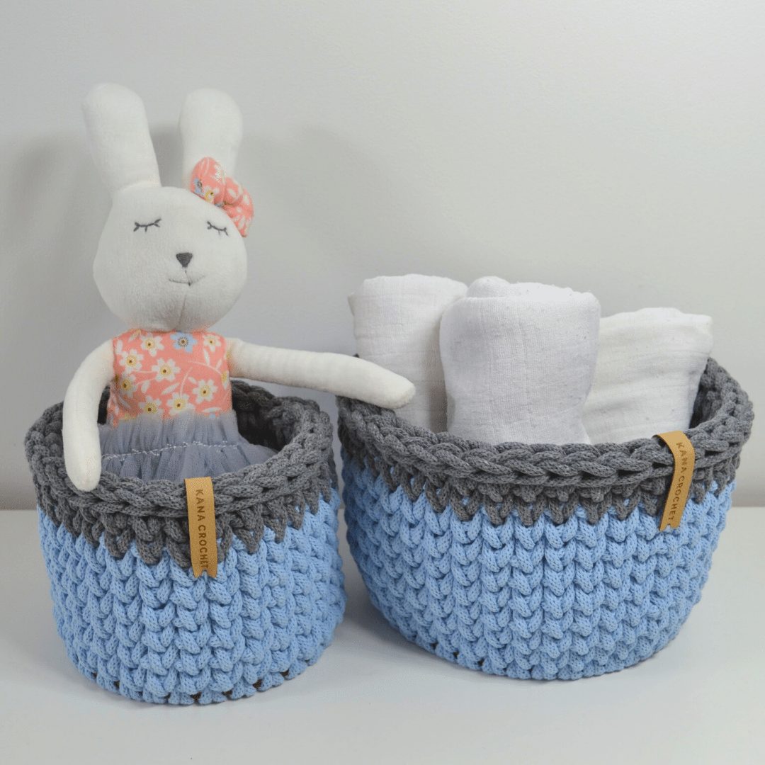 Koszyk niebieski mały