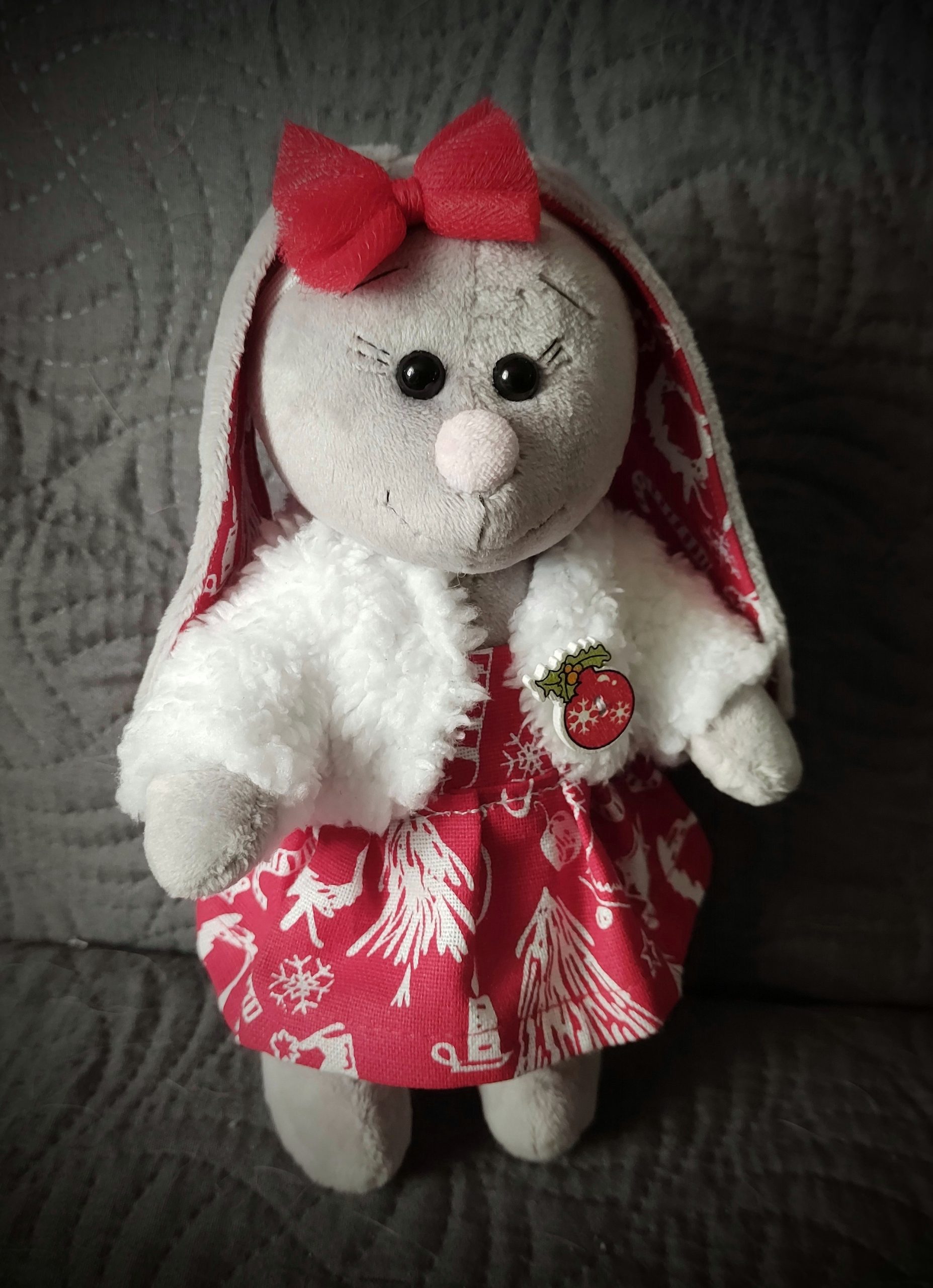 Króliczka w świątecznym ubranku