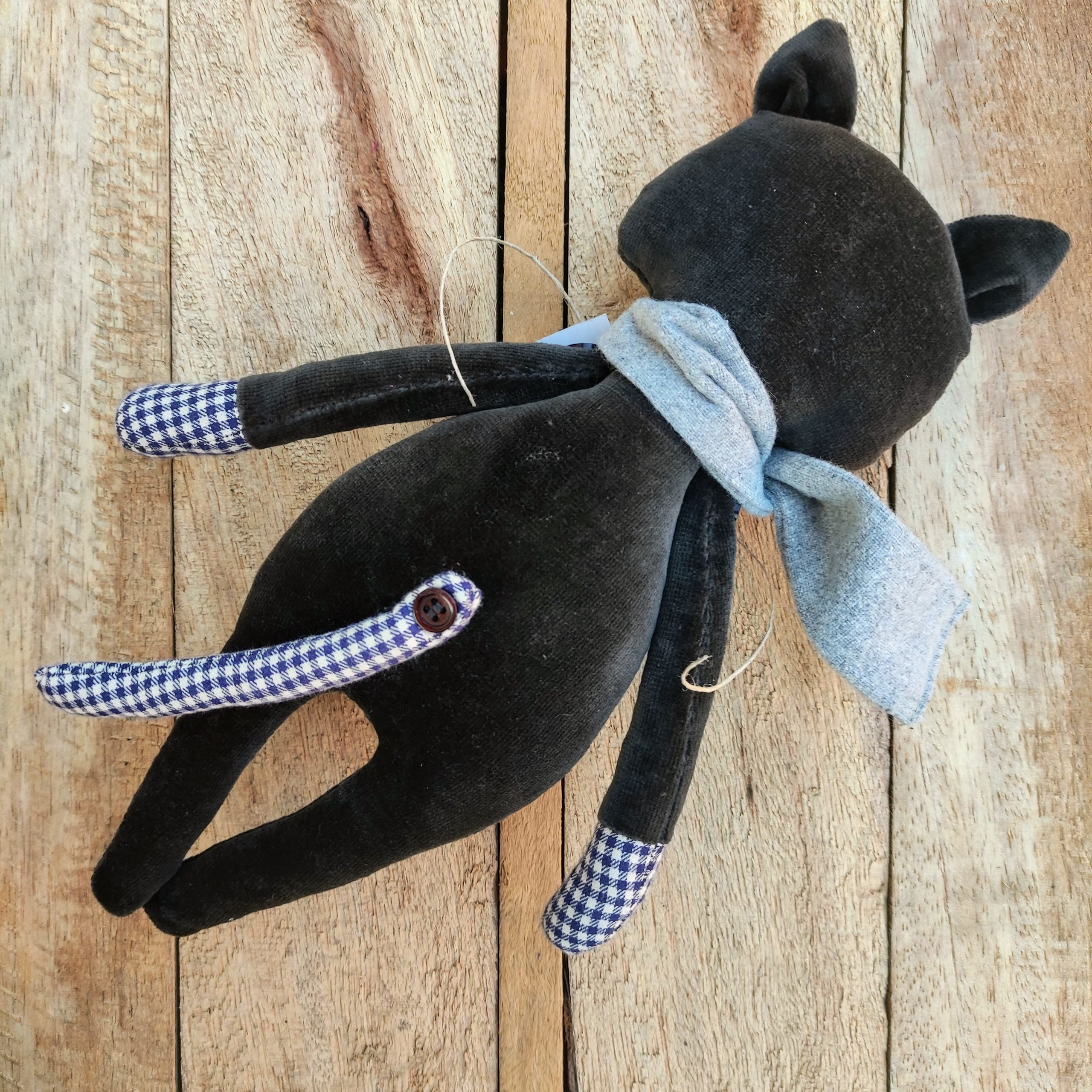 Przytulanka Welurowy KOT, kratka - obrazek 3